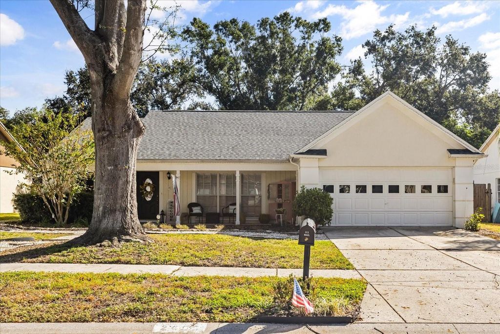 Photo of 2605 Berryvine Place, Valrico, FL 33596 (MLS # TB8442001)