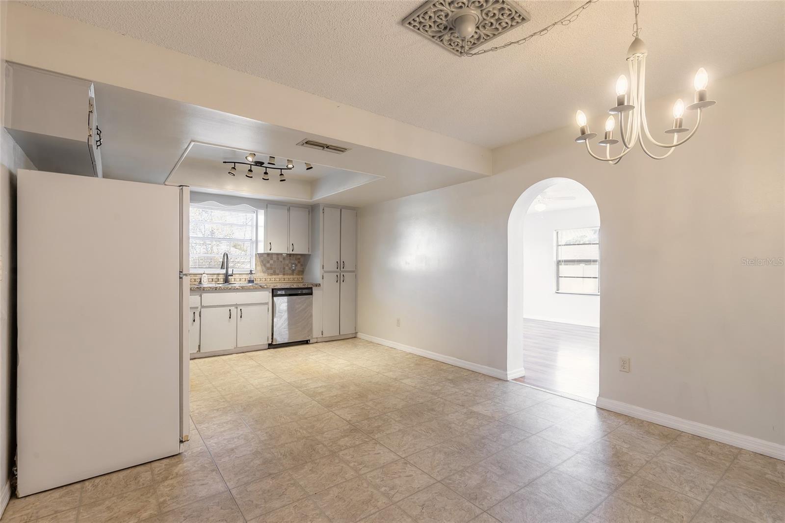 WILLOW RUN UNIT 02 - Residential