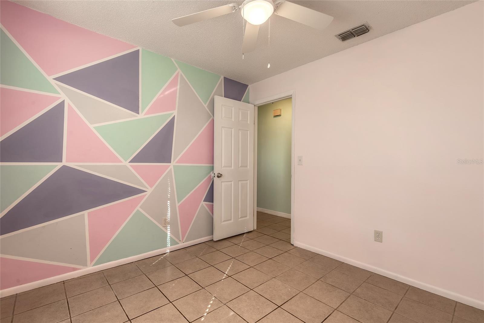 WILLOW RUN UNIT 02 - Residential