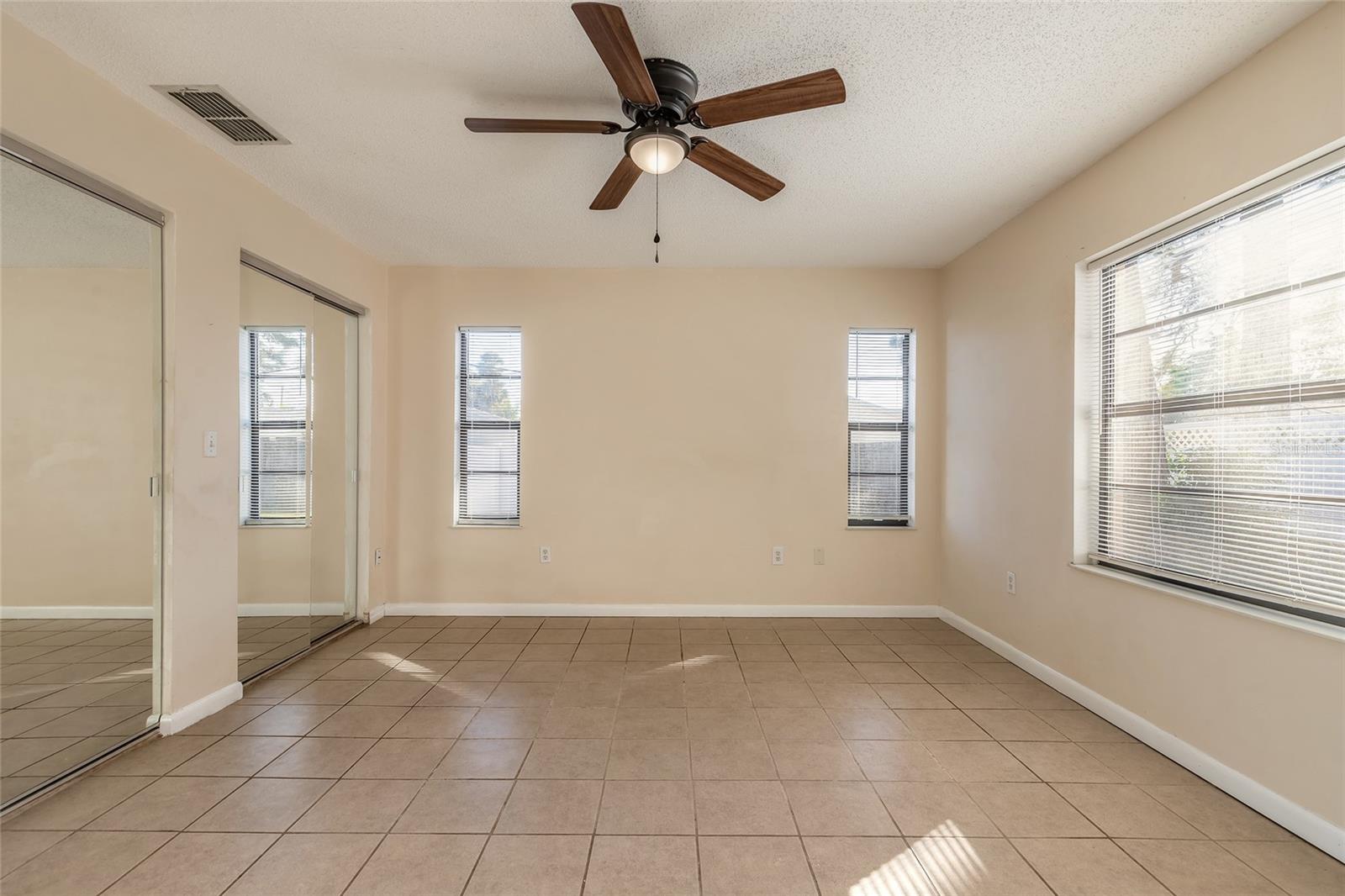 WILLOW RUN UNIT 02 - Residential