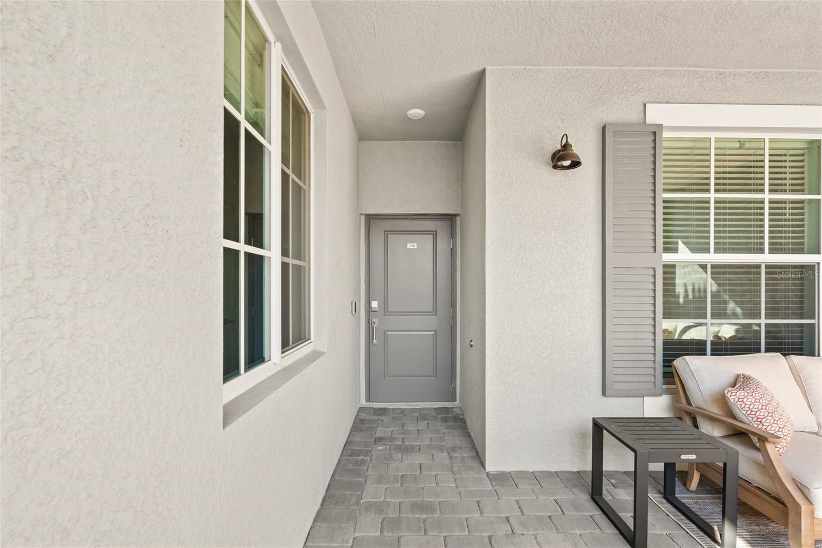 CALUSA COUNTRY CLUB - Residential Lease