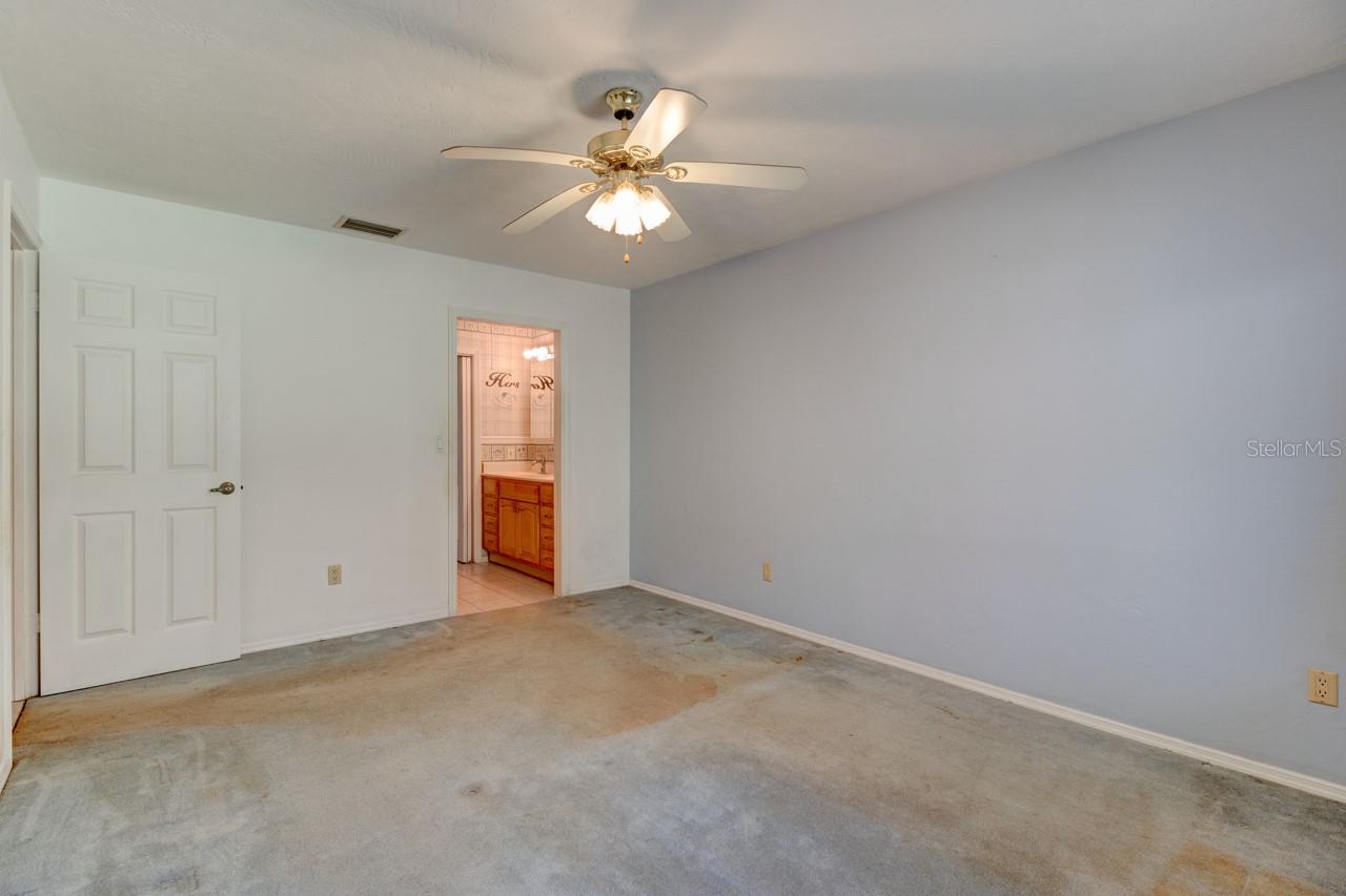 BAREND & ROSA UNREC 252 - Residential