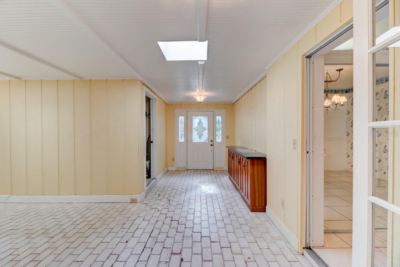 BAREND & ROSA UNREC 252 - Residential