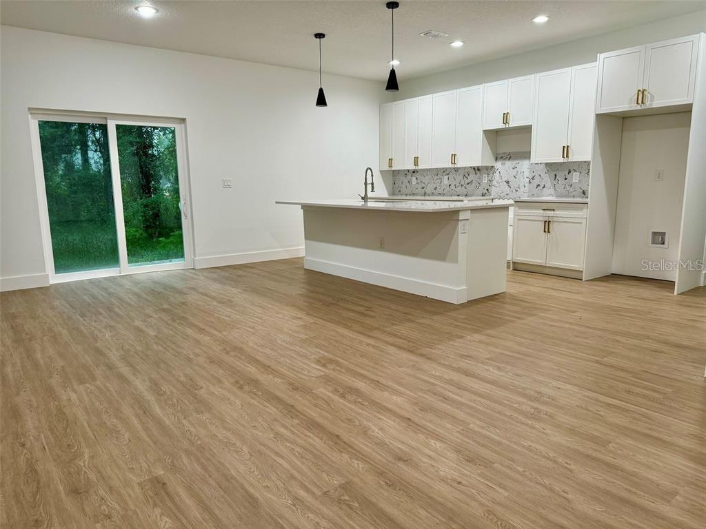 INVERNESS HIGHLANDS WEST - Residential