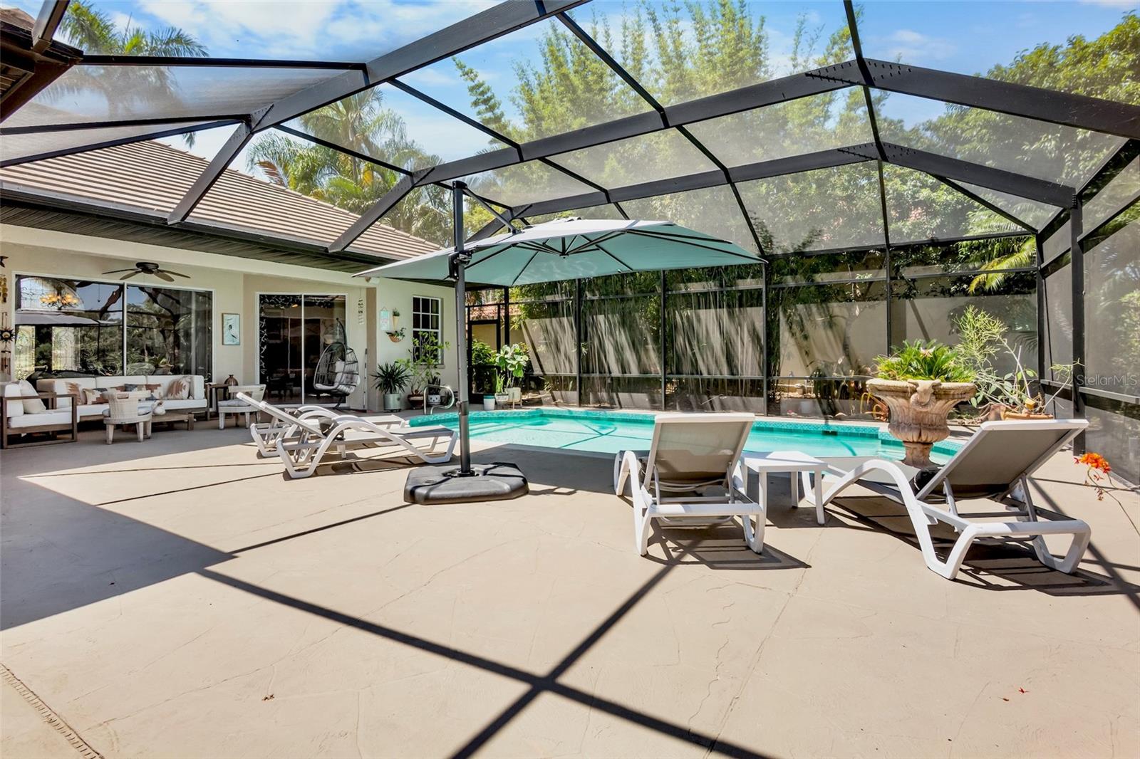 TURTLE ROCK - Residential