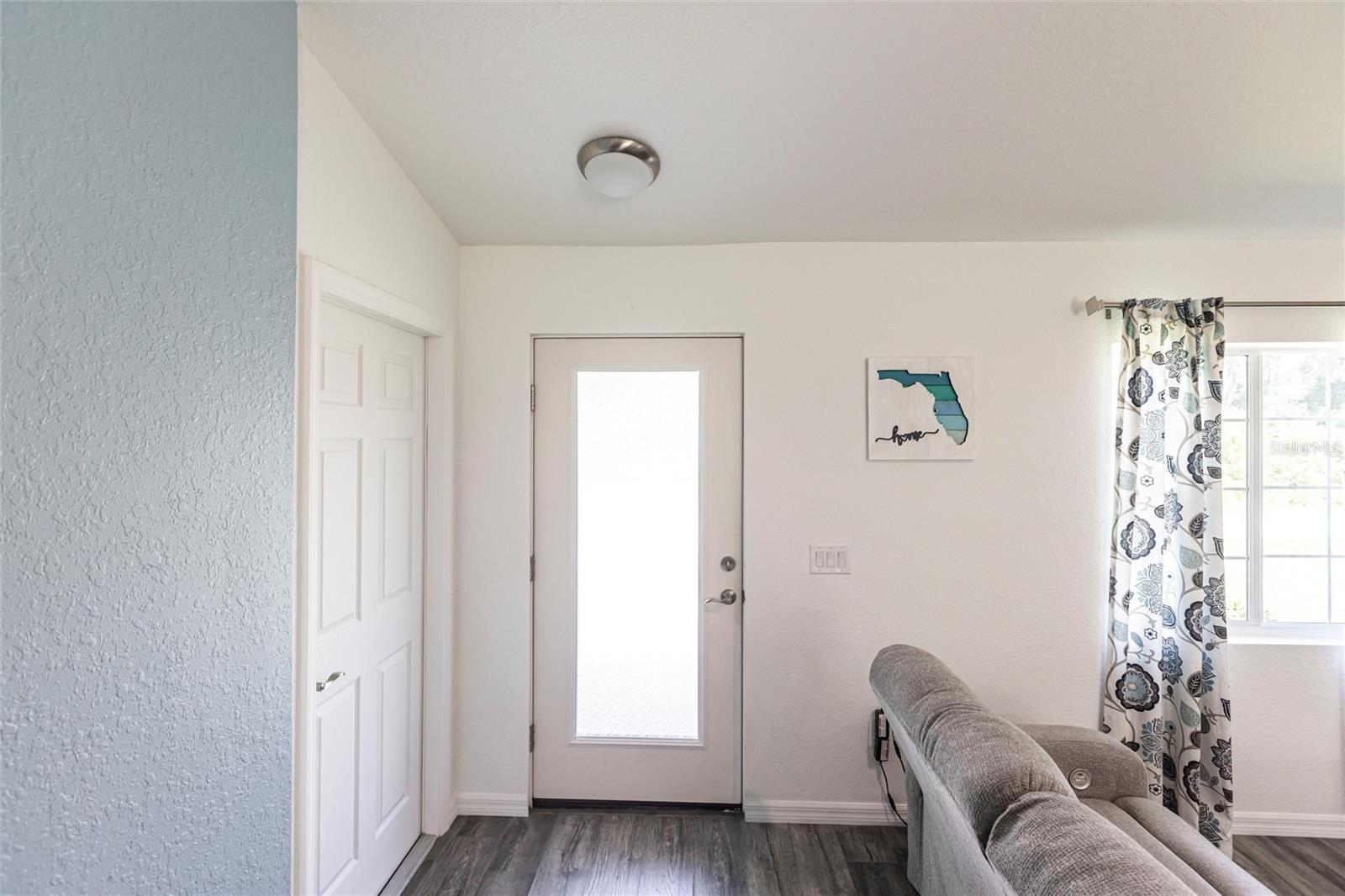 1710 BLACKWOOD CIRCLE