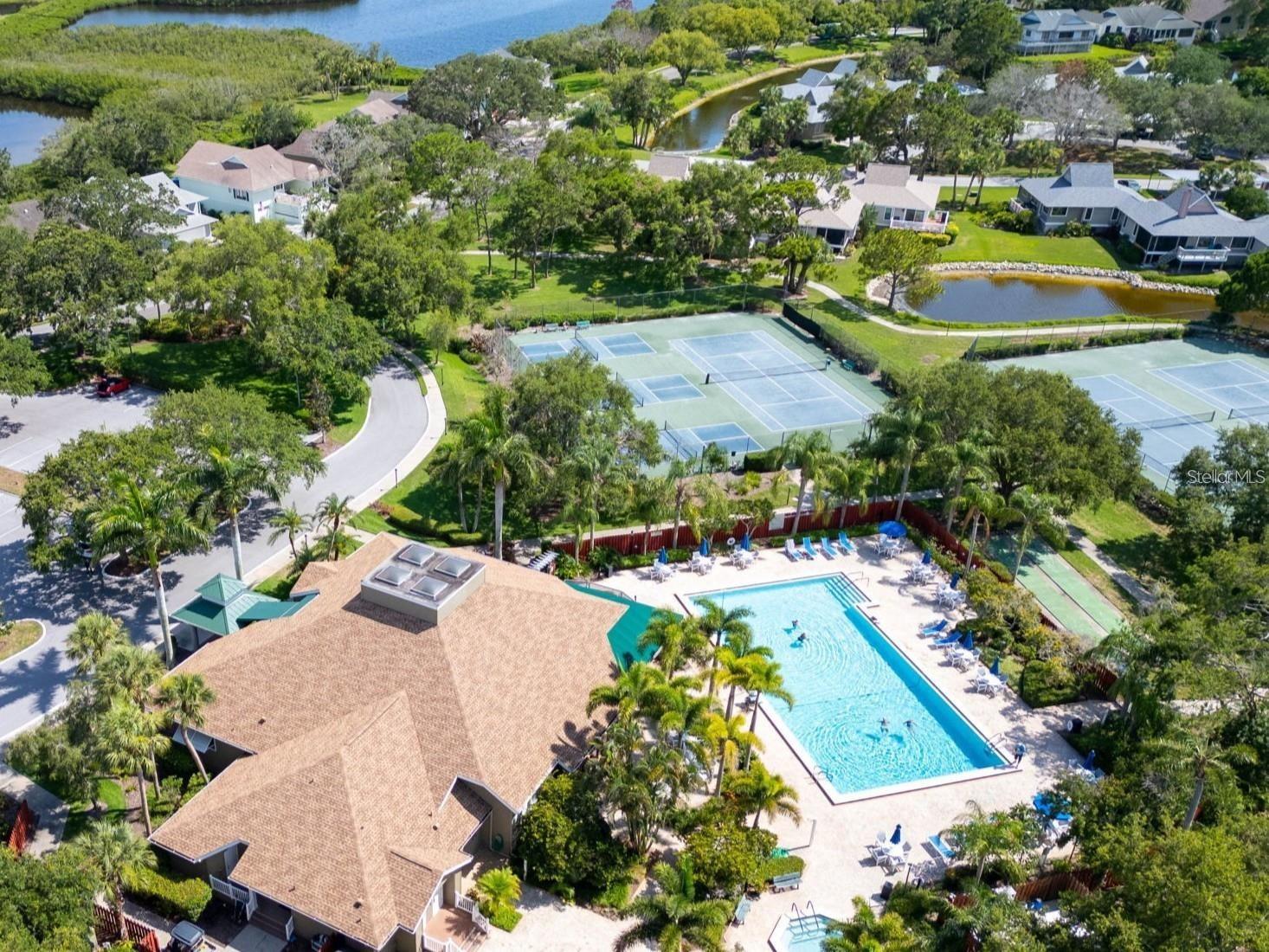 POINTE ALEXIS SOUTH PH III - Residential