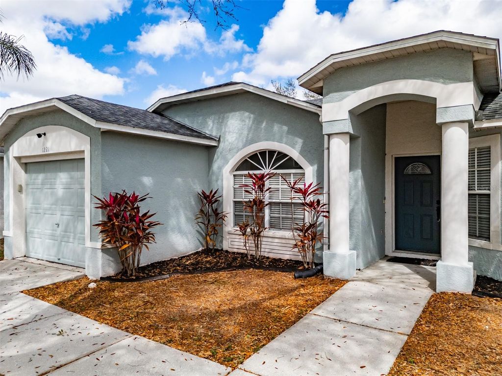 Photo of 1221 Franford Drive, Brandon, FL 33511 (MLS # TB8483905)