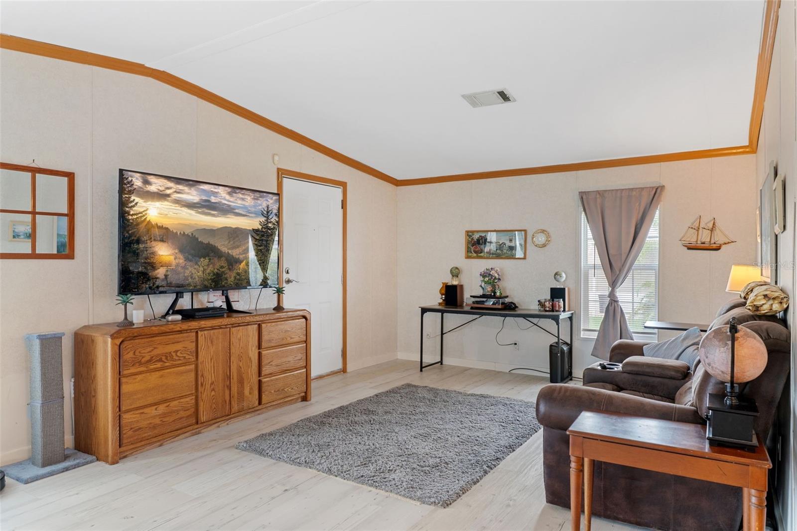 SUNNYBREEZE MOBILE HOME PARK - Residential