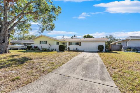 A home in LARGO