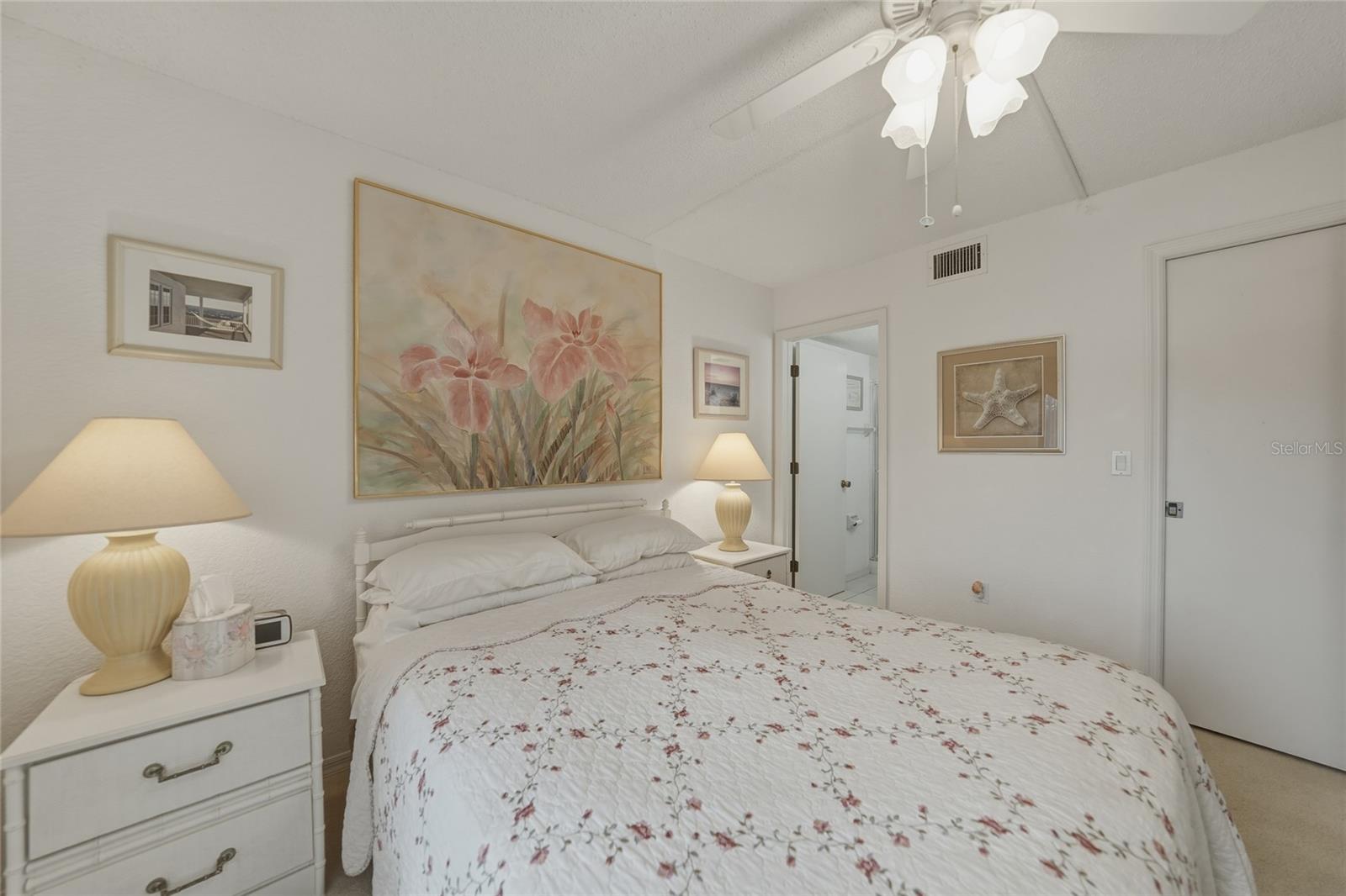 TALA LAKES PH 10 BLDG L - Residential