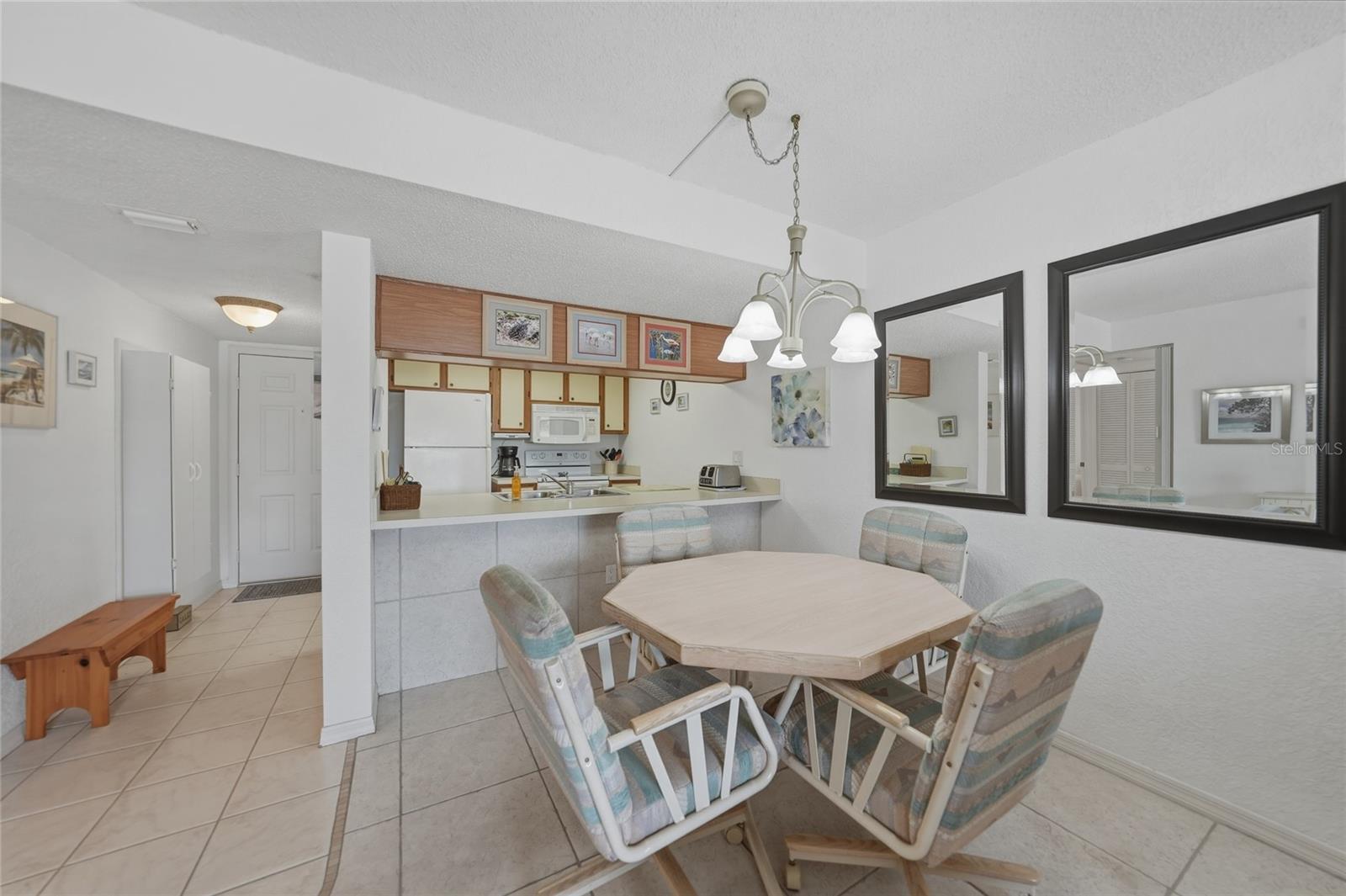 TALA LAKES PH 10 BLDG L - Residential