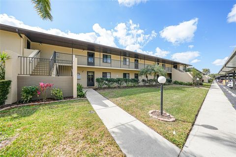 4000 OAKVIEW DRIVE L2 PUNTA GORDA FL 33980