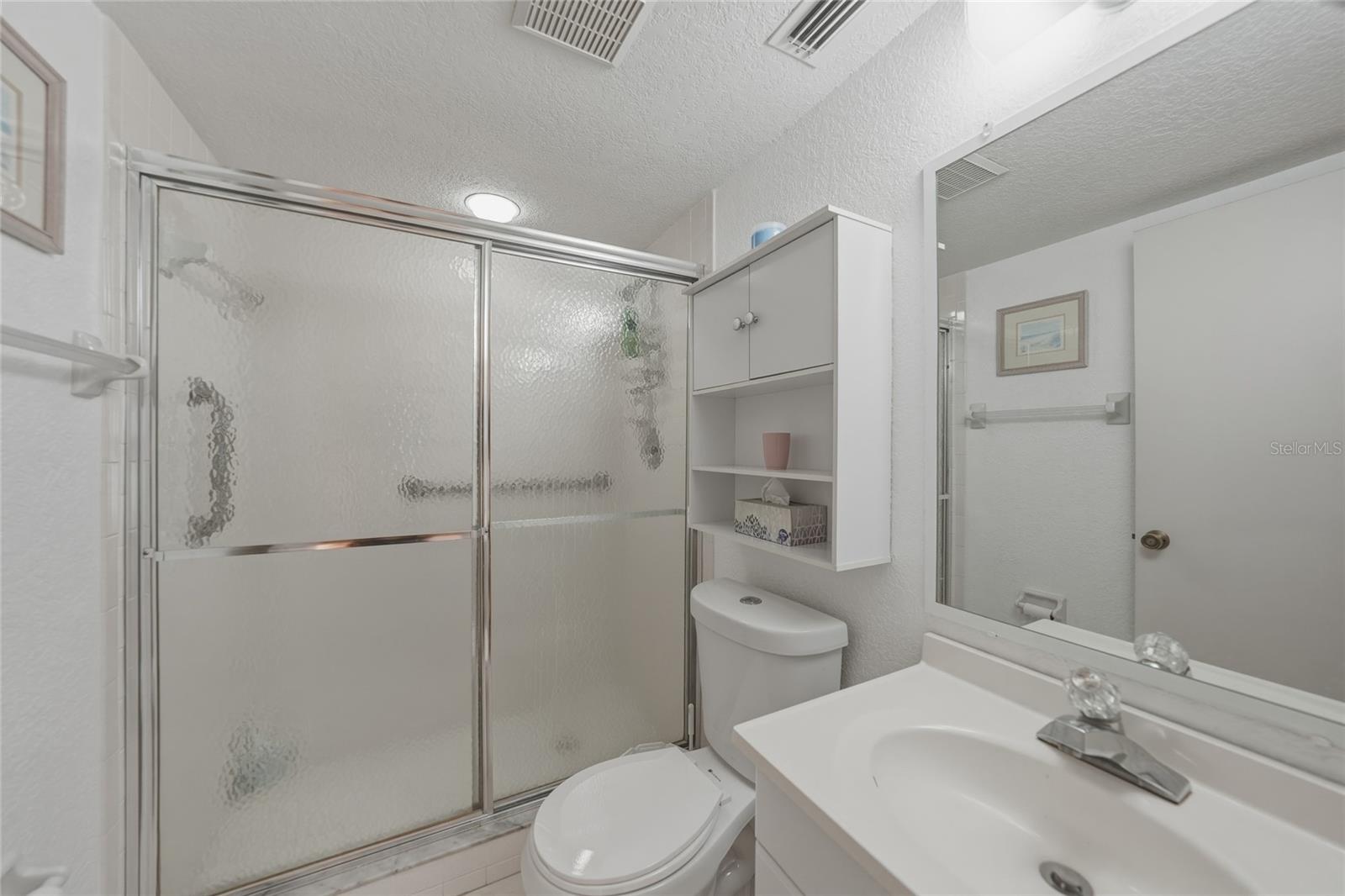 TALA LAKES PH 10 BLDG L - Residential