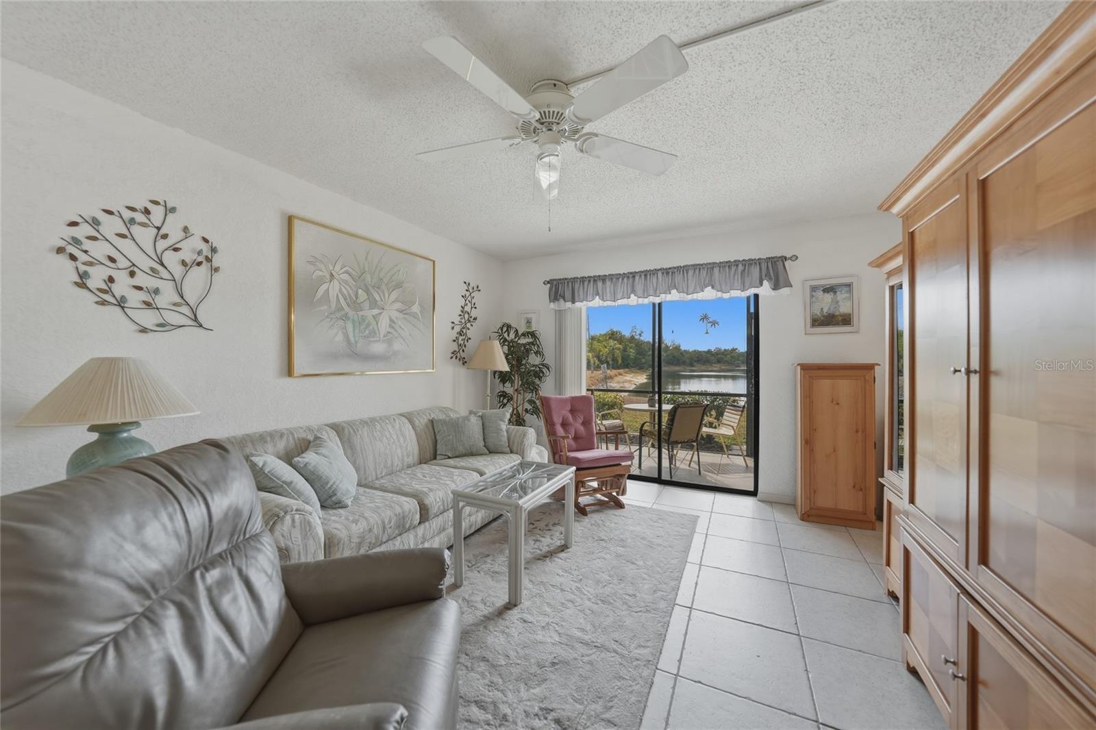 TALA LAKES PH 10 BLDG L - Residential