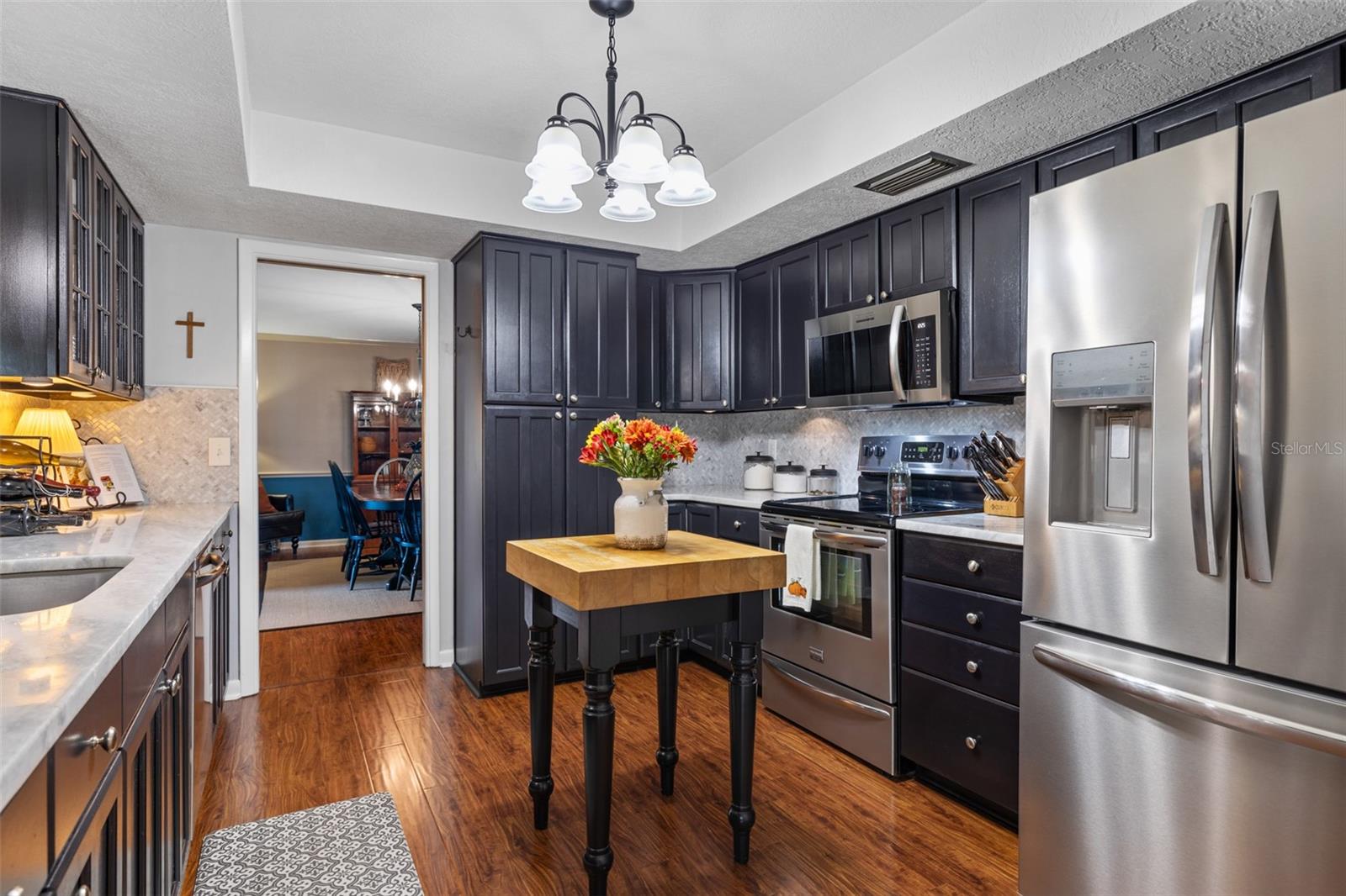 FAIRWAY ESTATES 6TH ADD - Residential