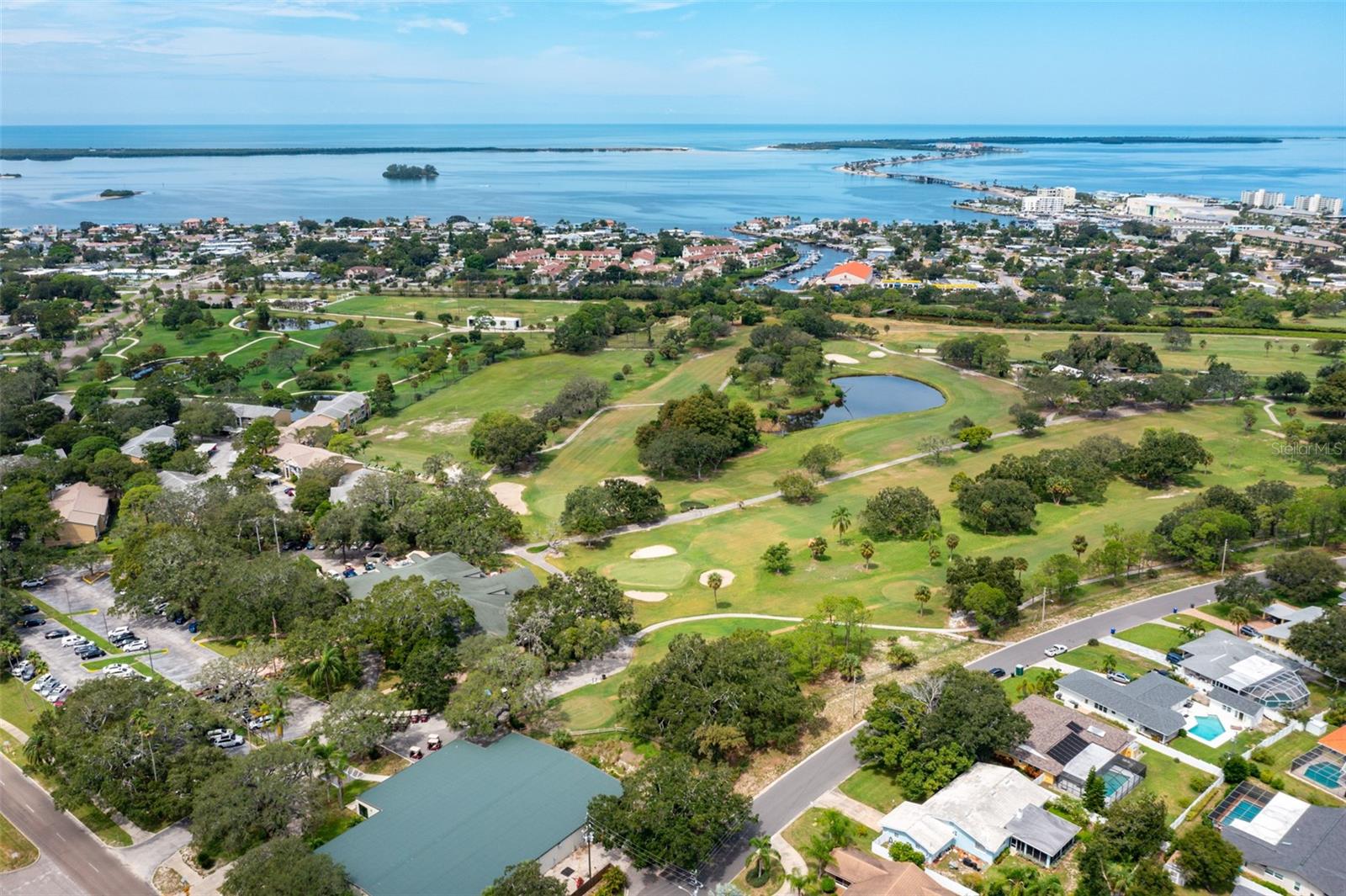 FAIRWAY ESTATES 6TH ADD - Residential