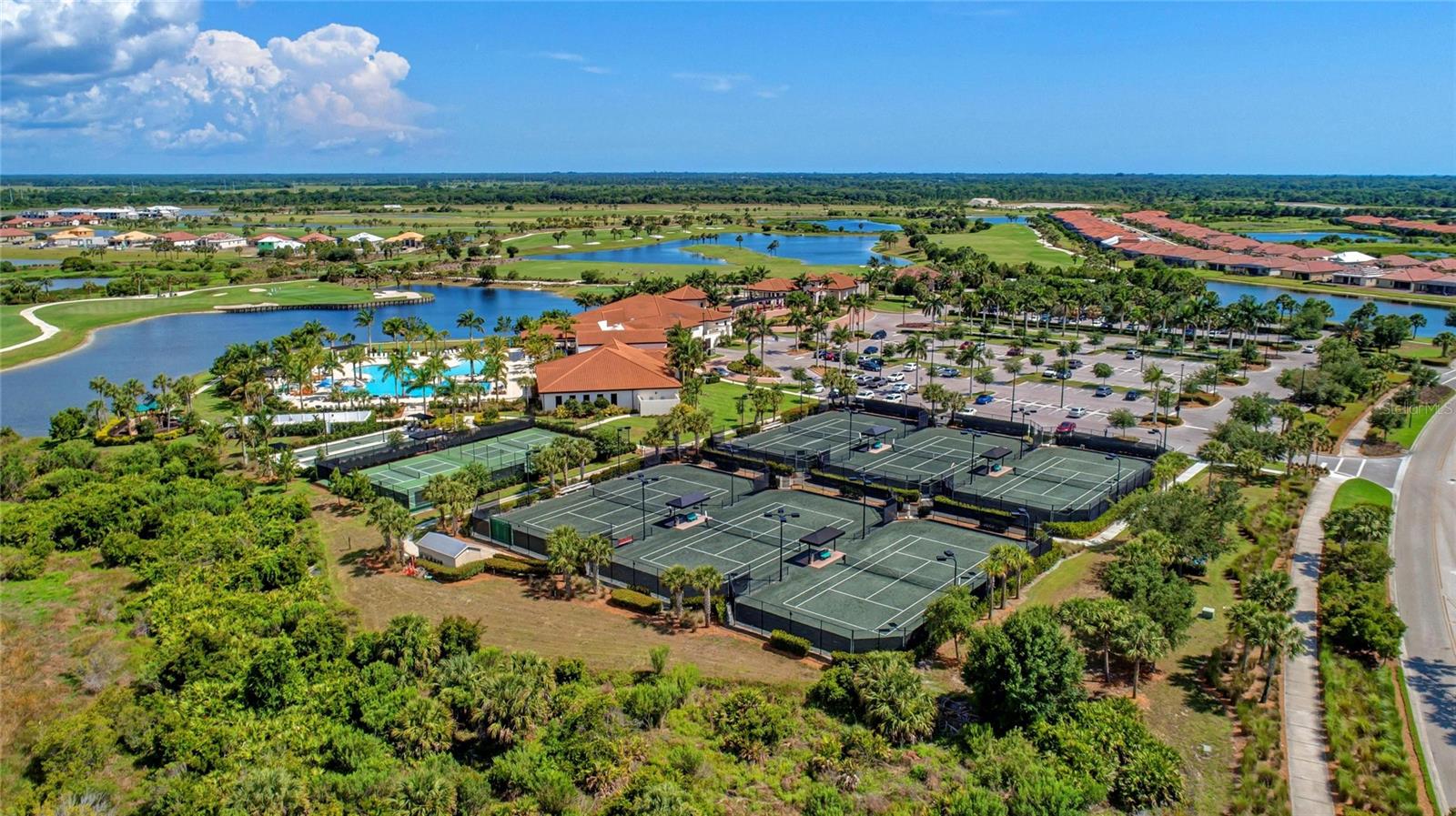 SARASOTA NATIONAL PH 8 - Residential