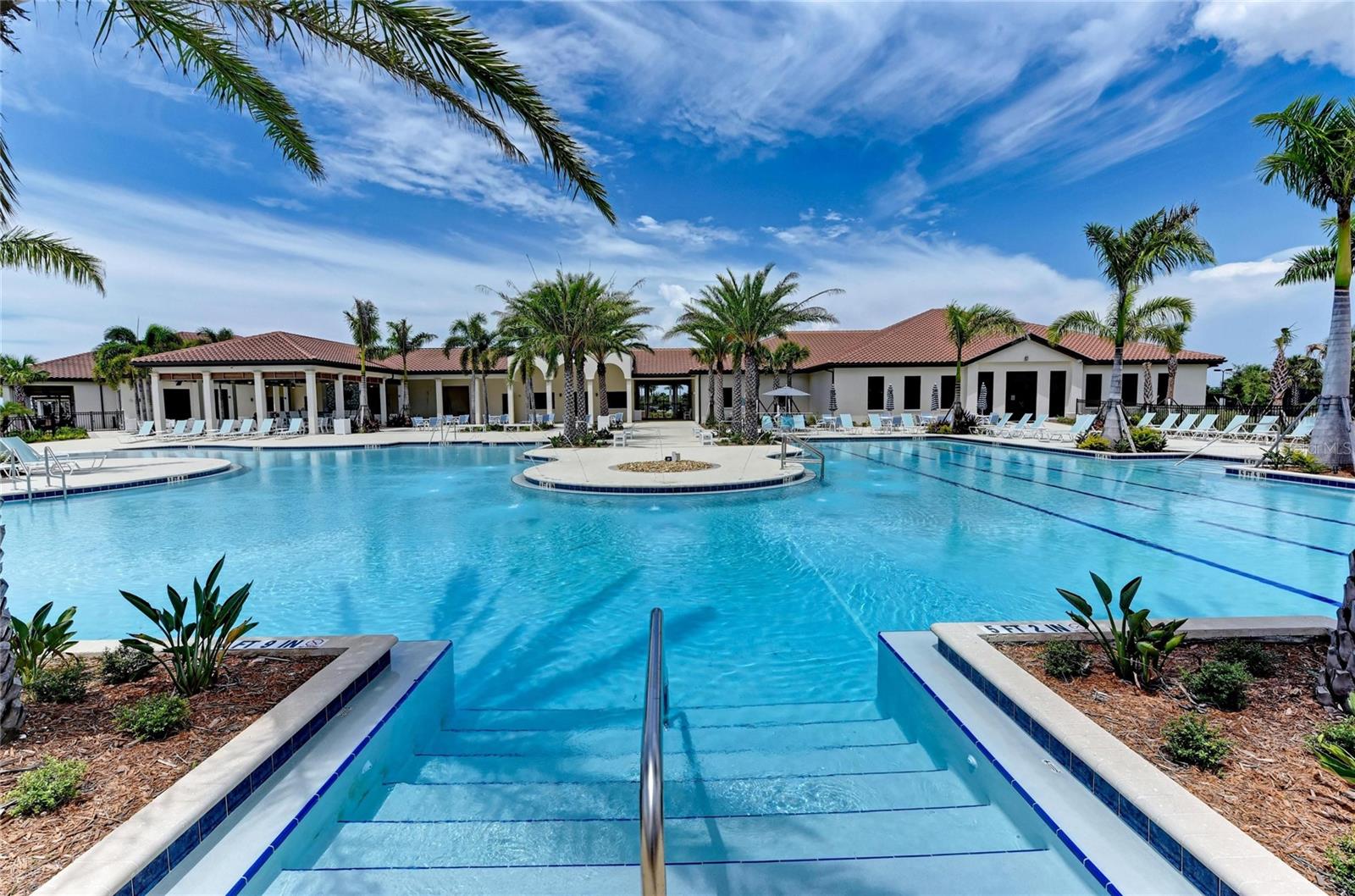 SARASOTA NATIONAL PH 8 - Residential