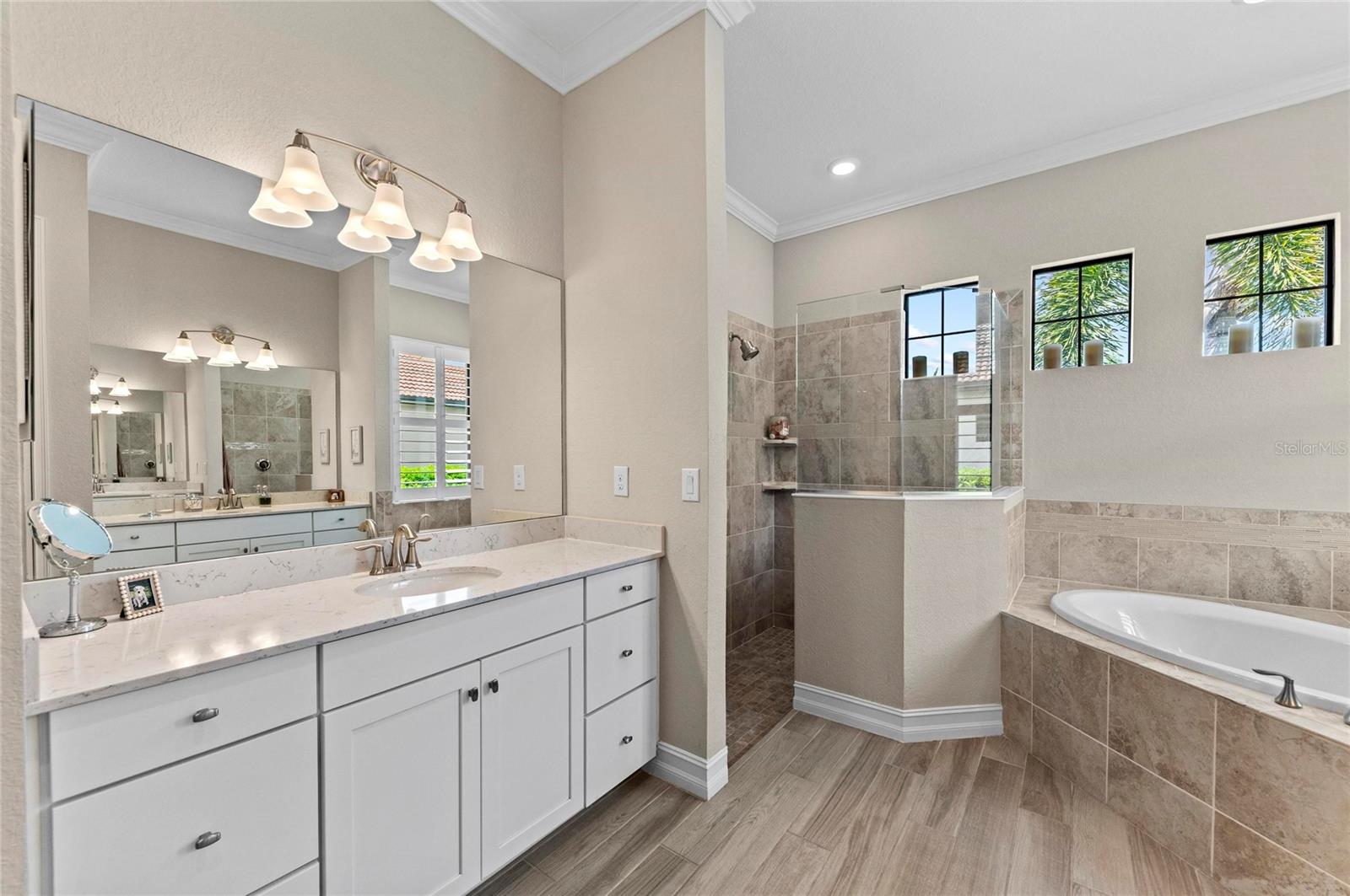 SARASOTA NATIONAL PH 8 - Residential