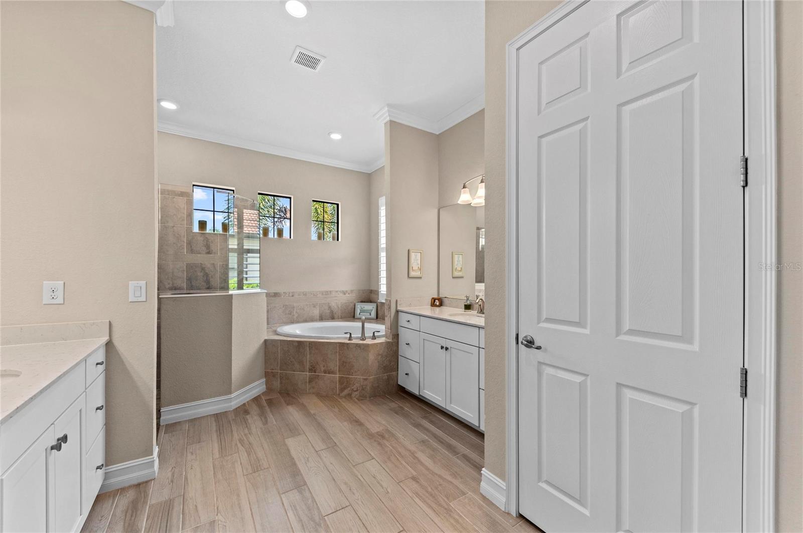 SARASOTA NATIONAL PH 8 - Residential