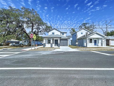 A home in TAMPA