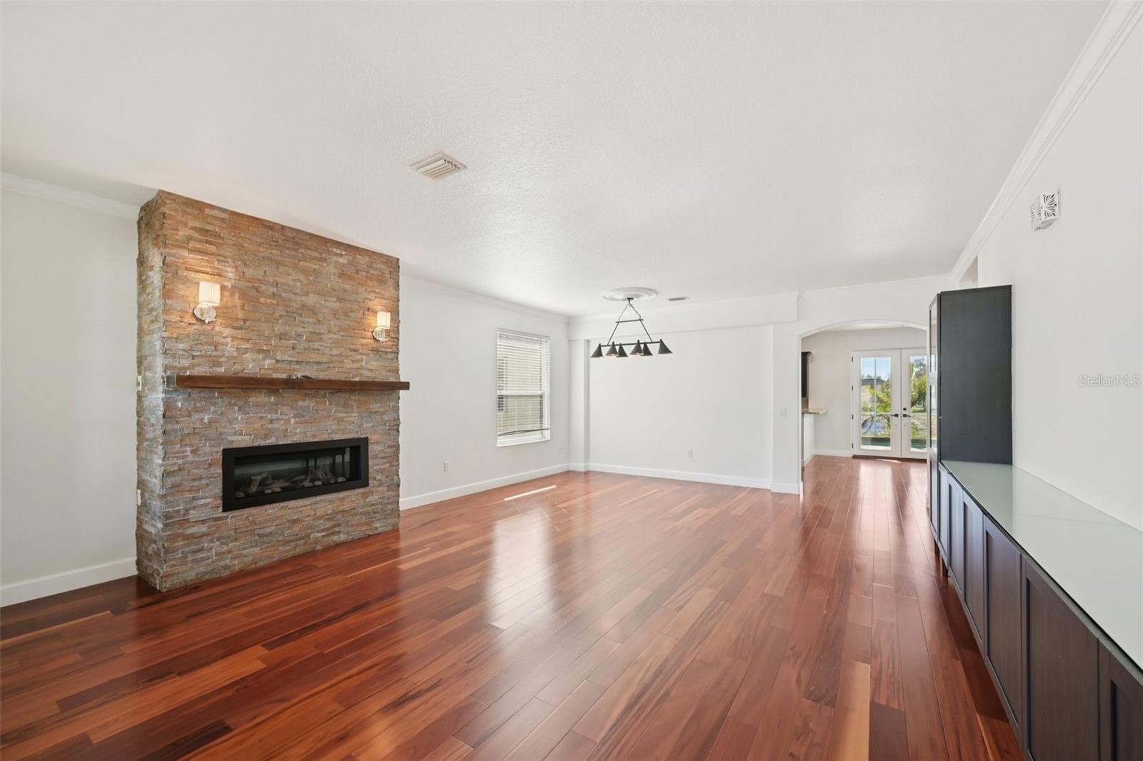 6507 ROCK BRIDGE LANE