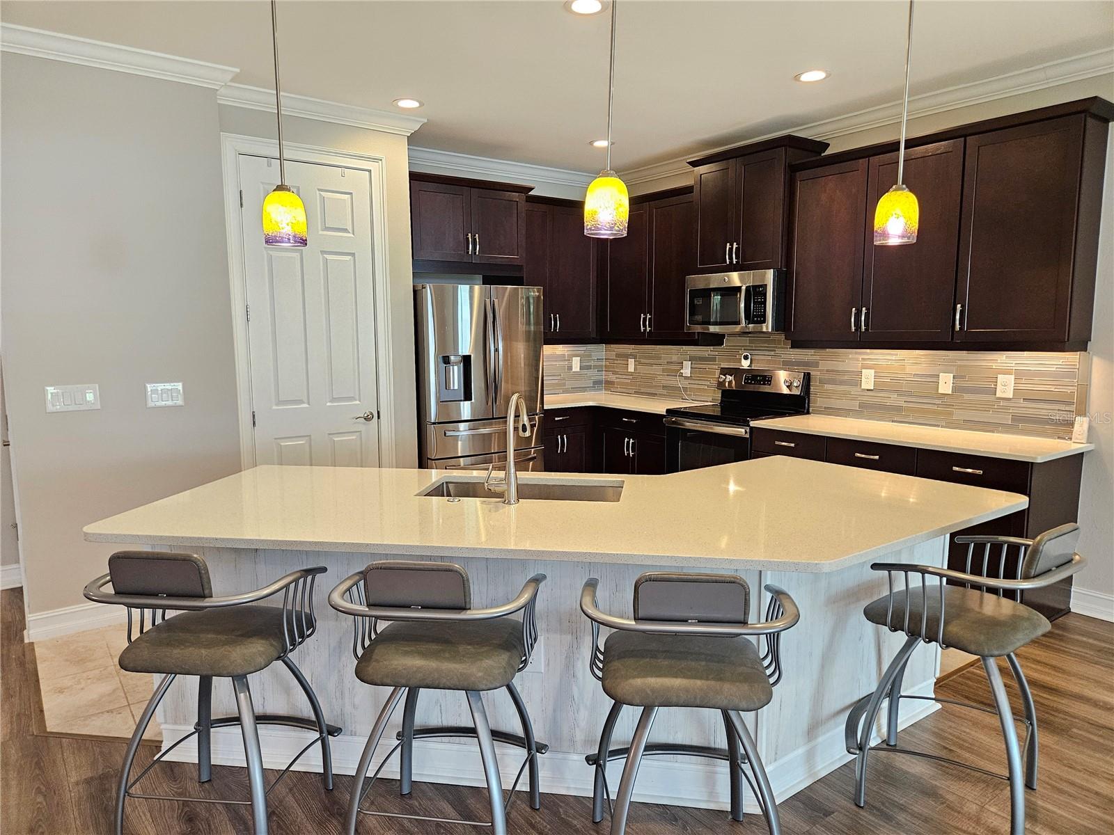 CALUSA PARK PH 2 - Residential Lease