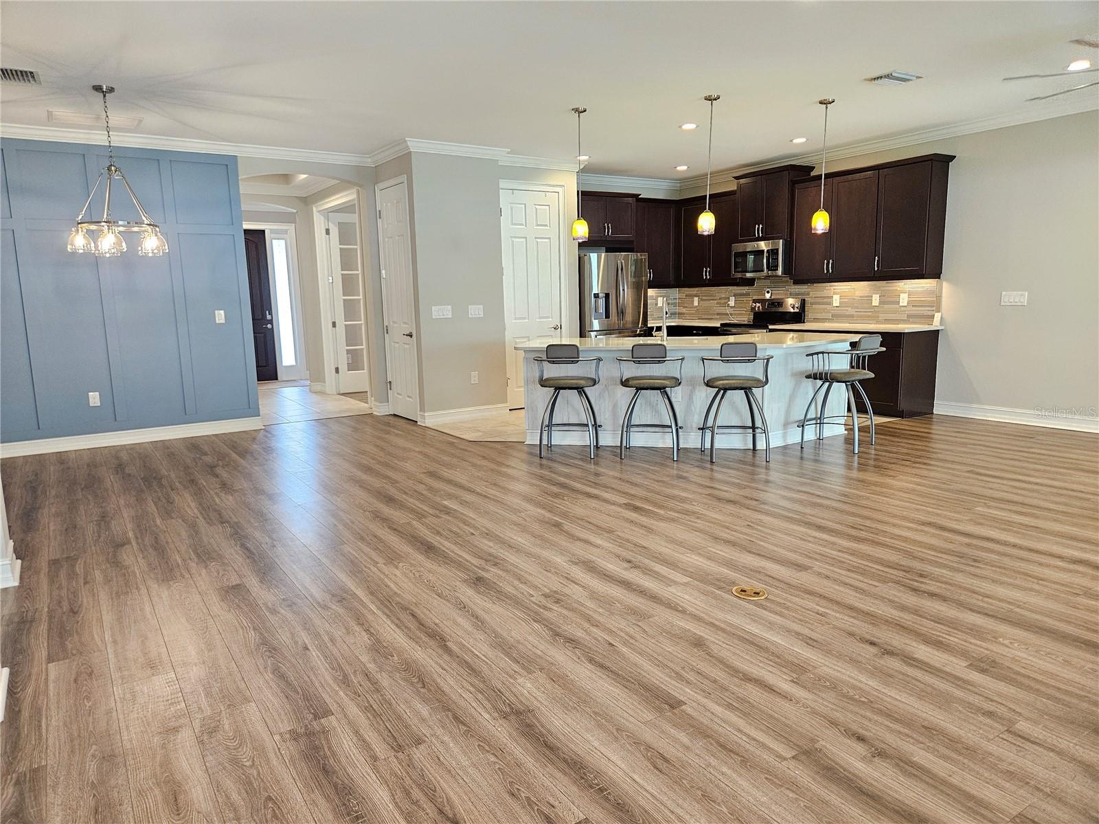 CALUSA PARK PH 2 - Residential Lease