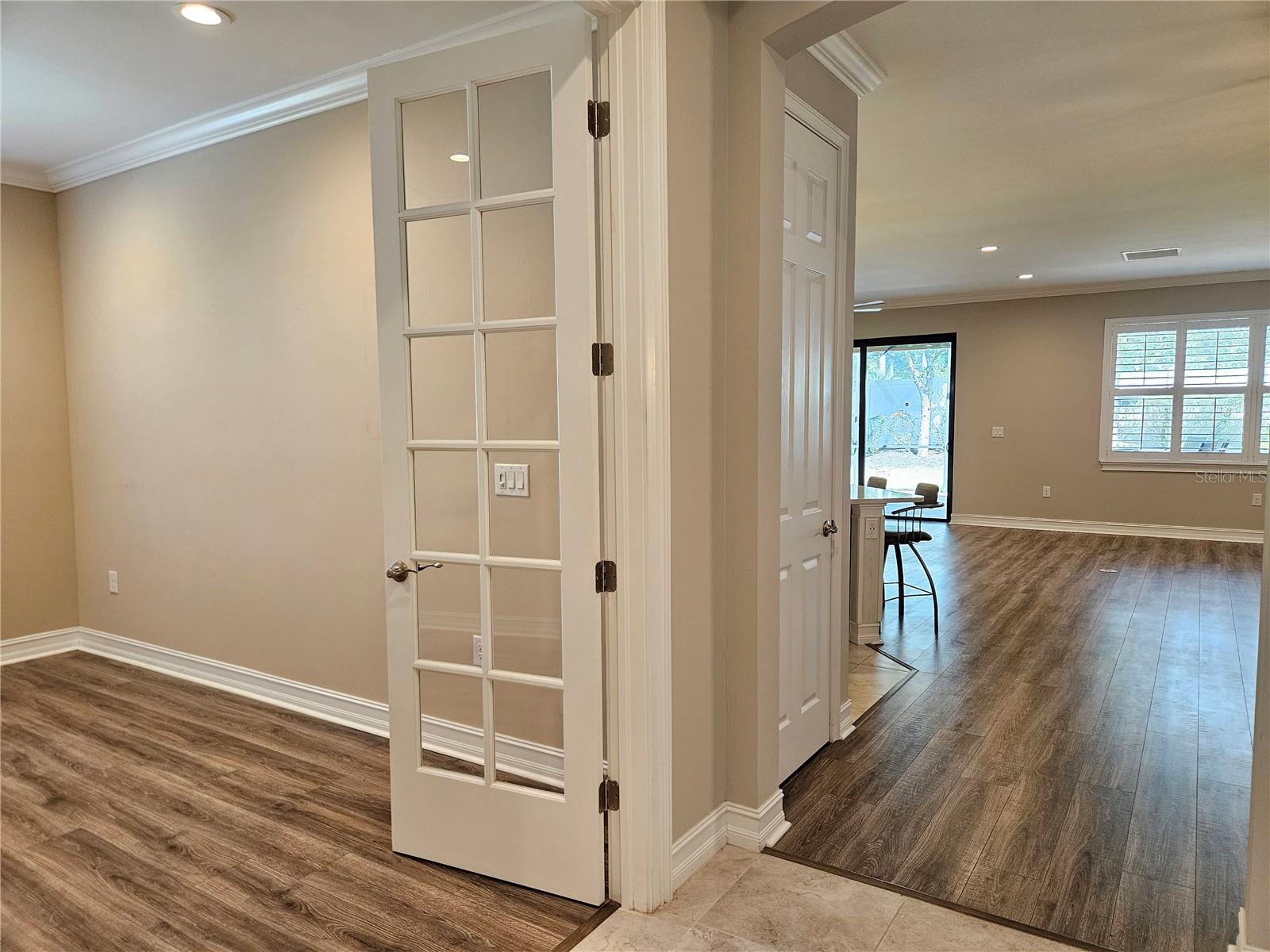 CALUSA PARK PH 2 - Residential Lease