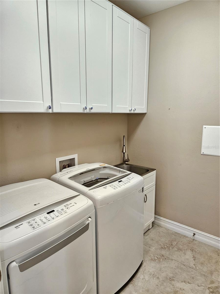 CALUSA PARK PH 2 - Residential Lease