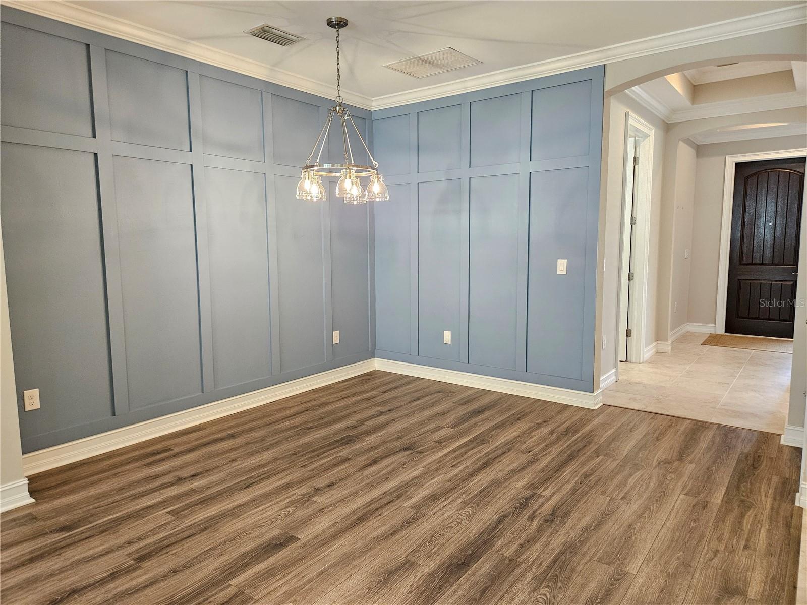 CALUSA PARK PH 2 - Residential Lease