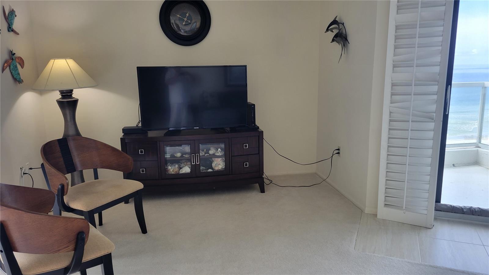 PRIVATEER SOUTH - Residential Lease