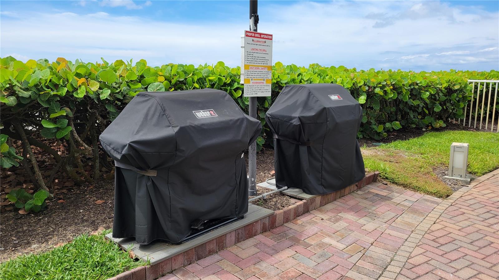 PRIVATEER SOUTH - Residential Lease