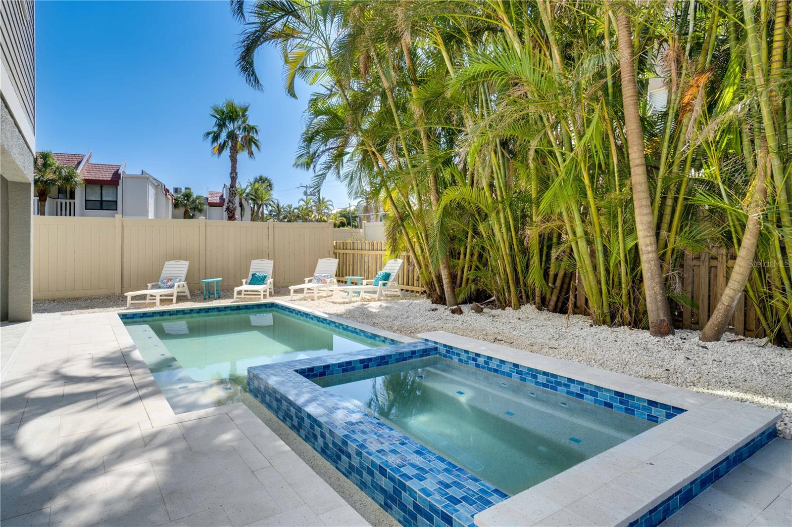 ILEXHURST - Residential