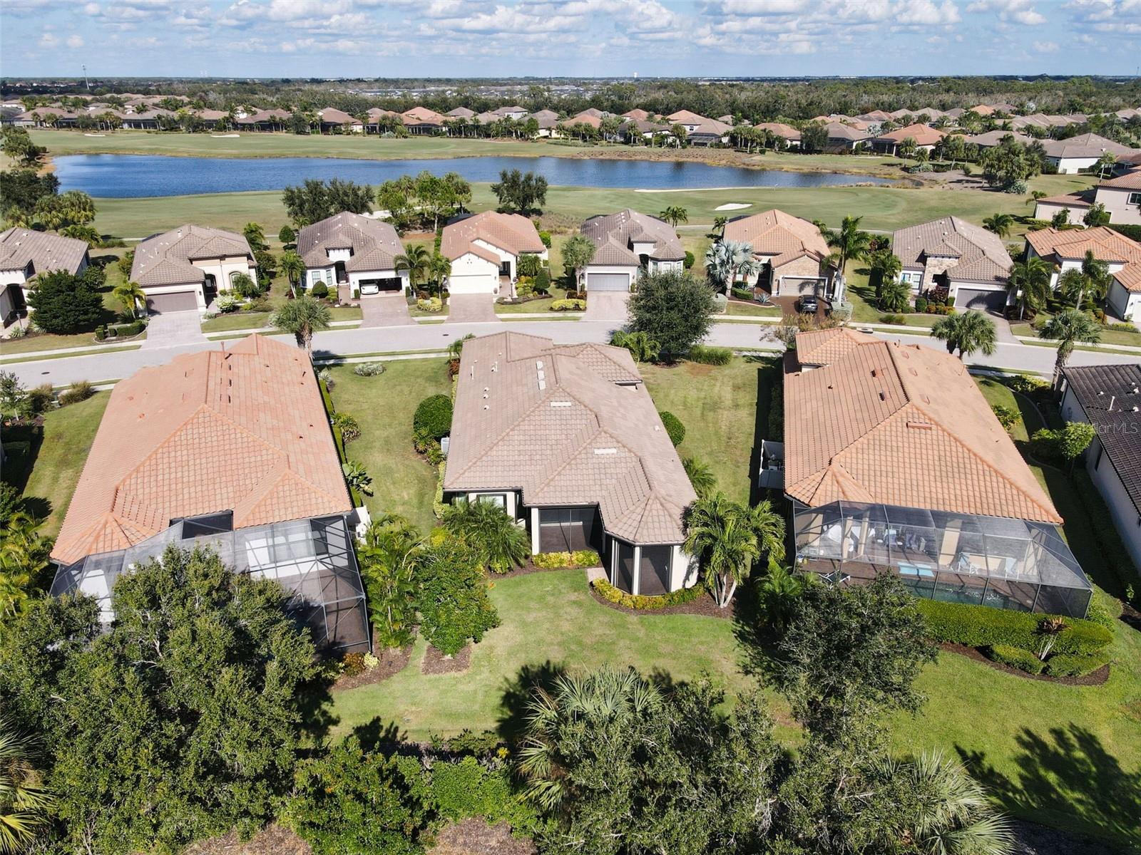 ESPLANADE PH III A, B, C, D, J&PART OF F - Residential