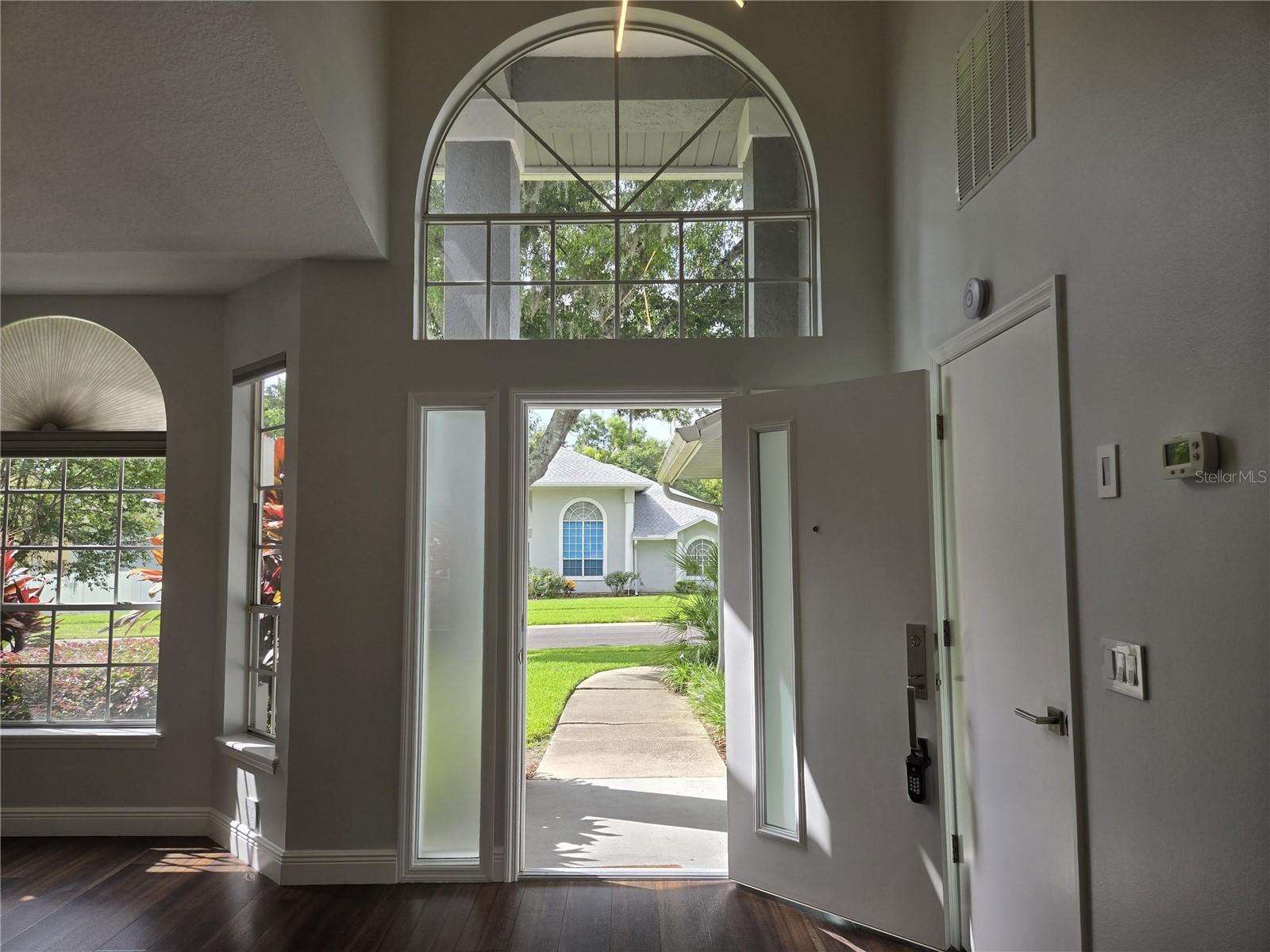 651 OAK HOLLOW WAY