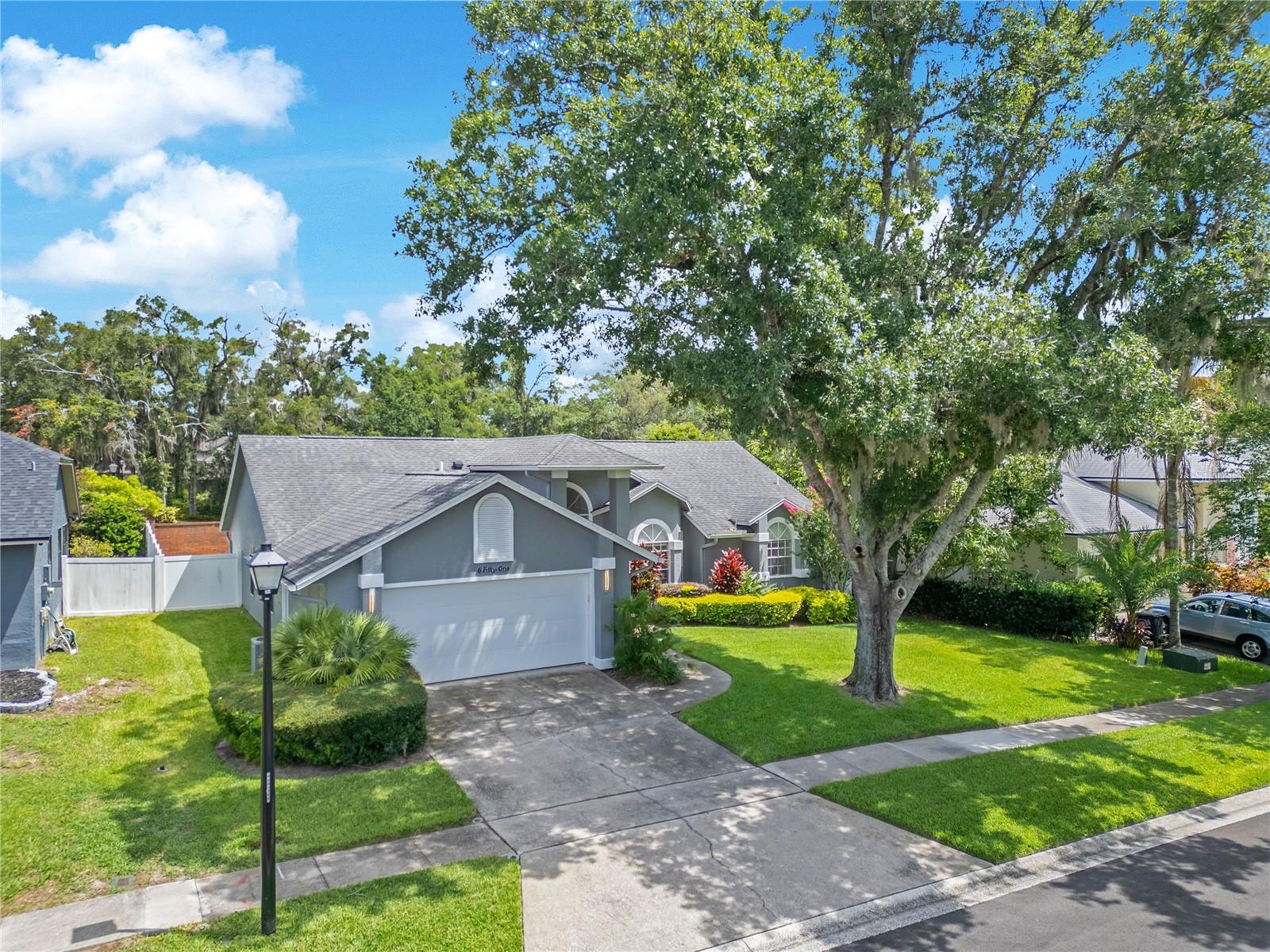 651 OAK HOLLOW WAY