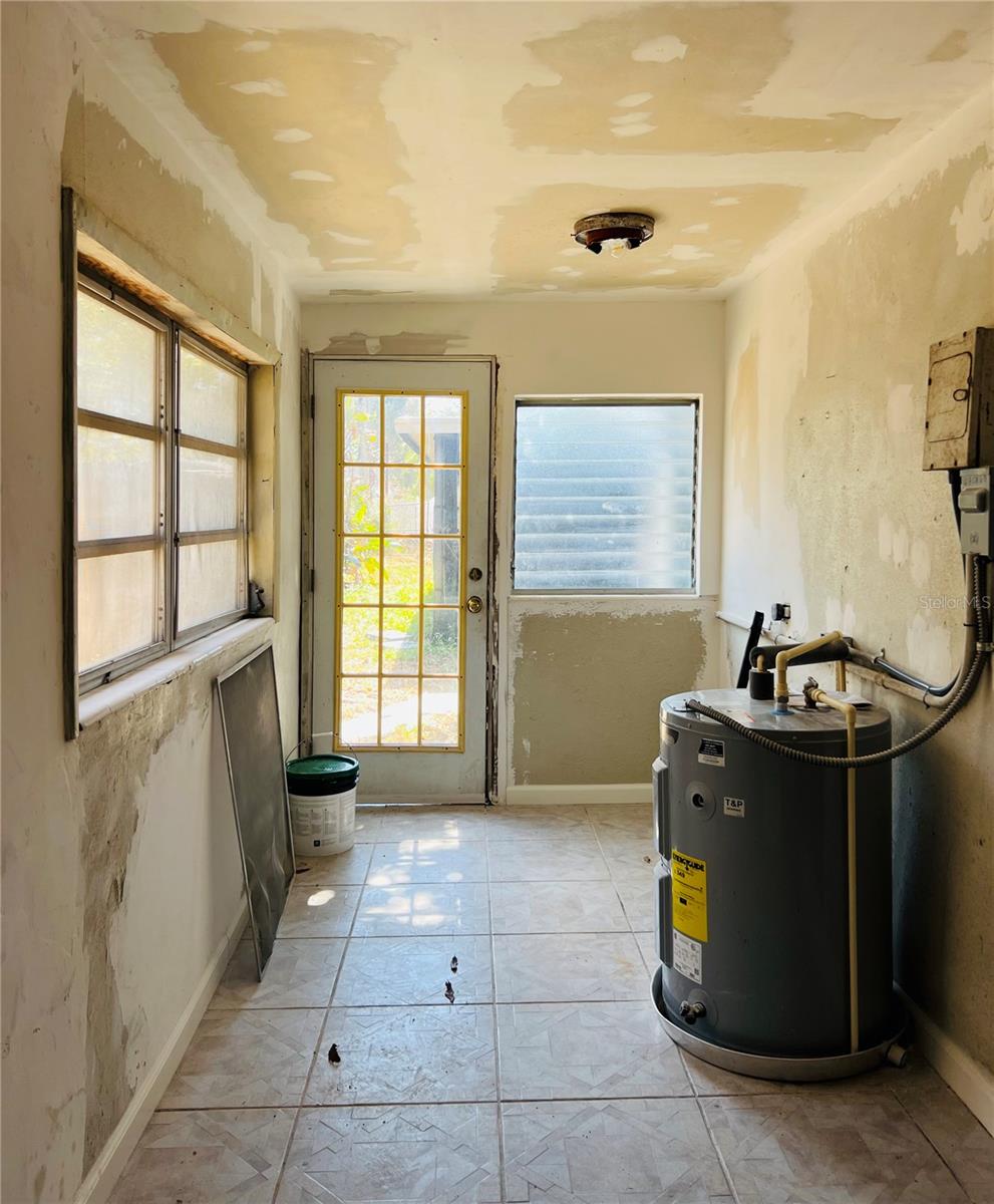 LELLMAN HEIGHTS 1ST SEC - Residential