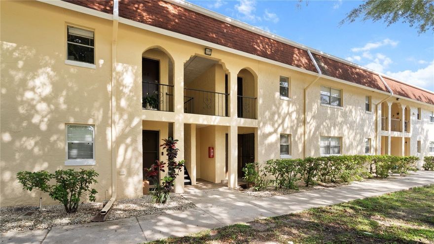 This updated condo at 106 W San Sebastián Ct in Altamonte Springs offers a fresh and inviting living space with new flooring, plush bedroom carpet, modern bathroom vanity, and ceiling fans throughout. The home combines comfort with a clean, contemporary style and is move-in ready. Residents enjoy community amenities such as a pool and well-kept common areas, adding to the convenience and lifestyle. Located just minutes from Cranes Roost Park, the Altamonte Mall, and with easy access to I-4, you’ll have shopping, dining, outdoor recreation, and entertainment right at your doorstep. Perfectly situated in a vibrant area, this condo offers both modern updates and a connected lifestyle.