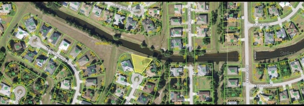 335 VITORIO ST, PUNTA GORDA, FL 33983 - Image 3fcf095bcf8abfb700cd06a69ee30d93/2296474764