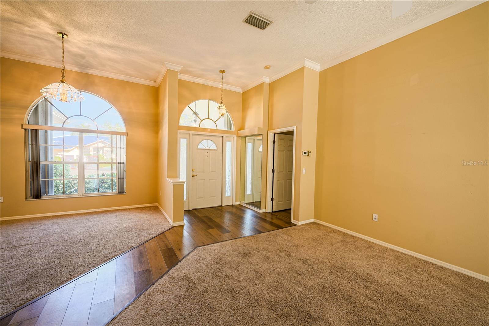 HUNTINGTON POINTE - Residential Lease