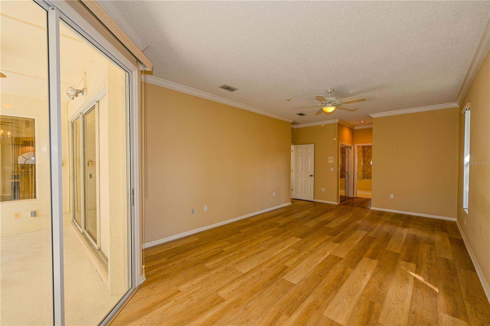 HUNTINGTON POINTE - Residential Lease