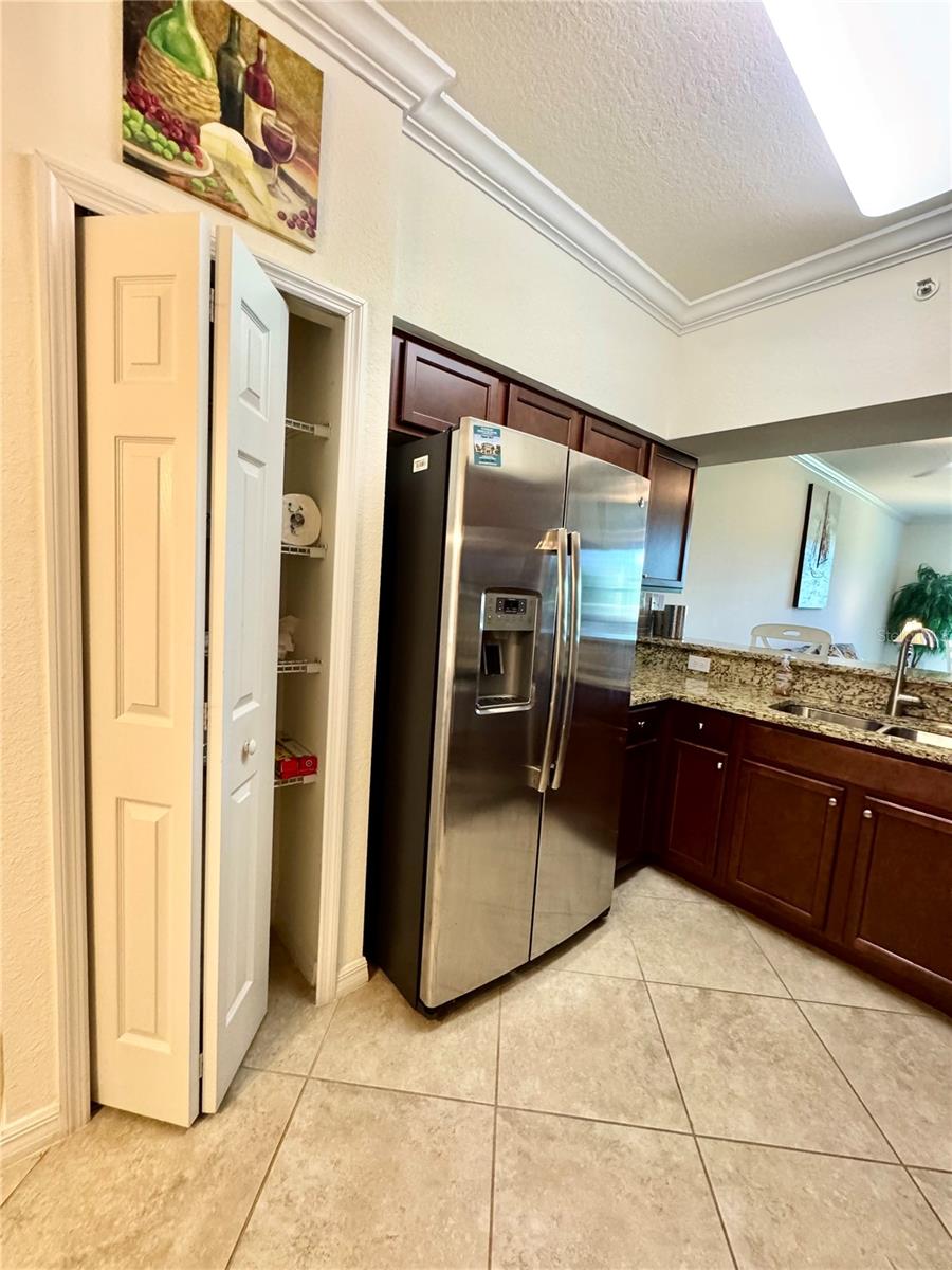 LAKEWOOD NATIONAL - Residential Lease