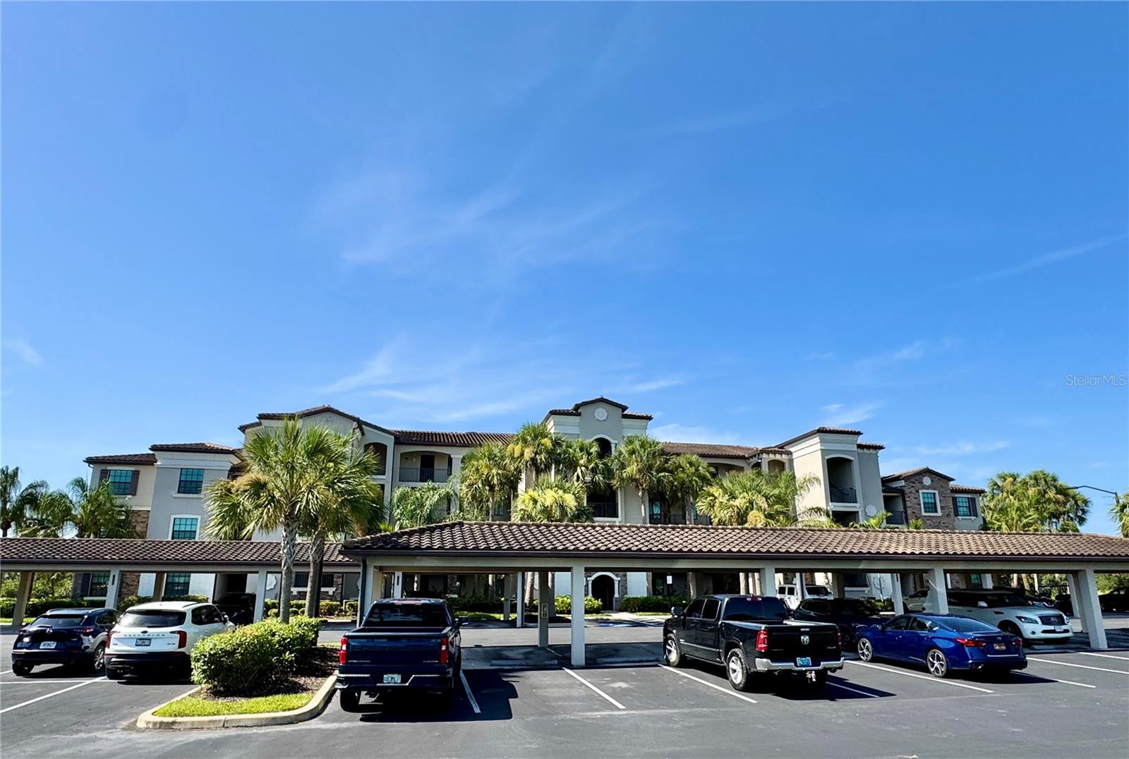 LAKEWOOD NATIONAL - Residential Lease