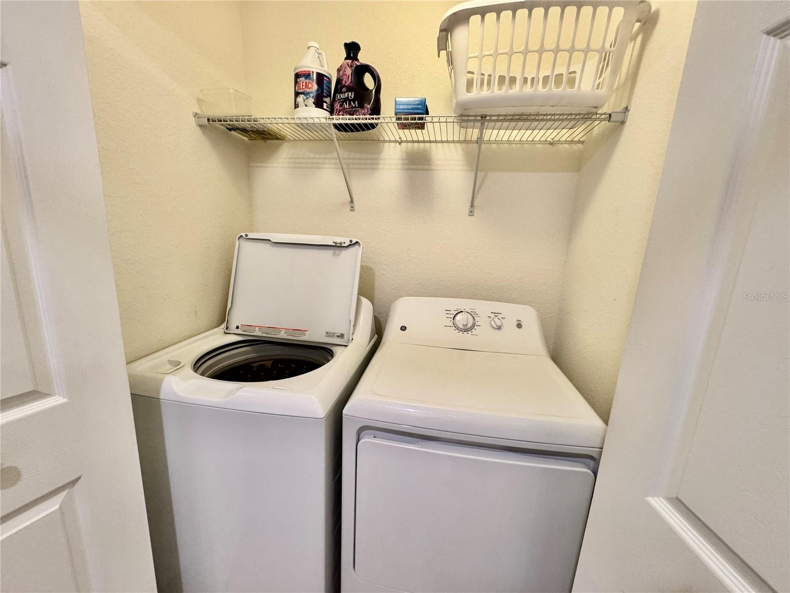 LAKEWOOD NATIONAL - Residential Lease