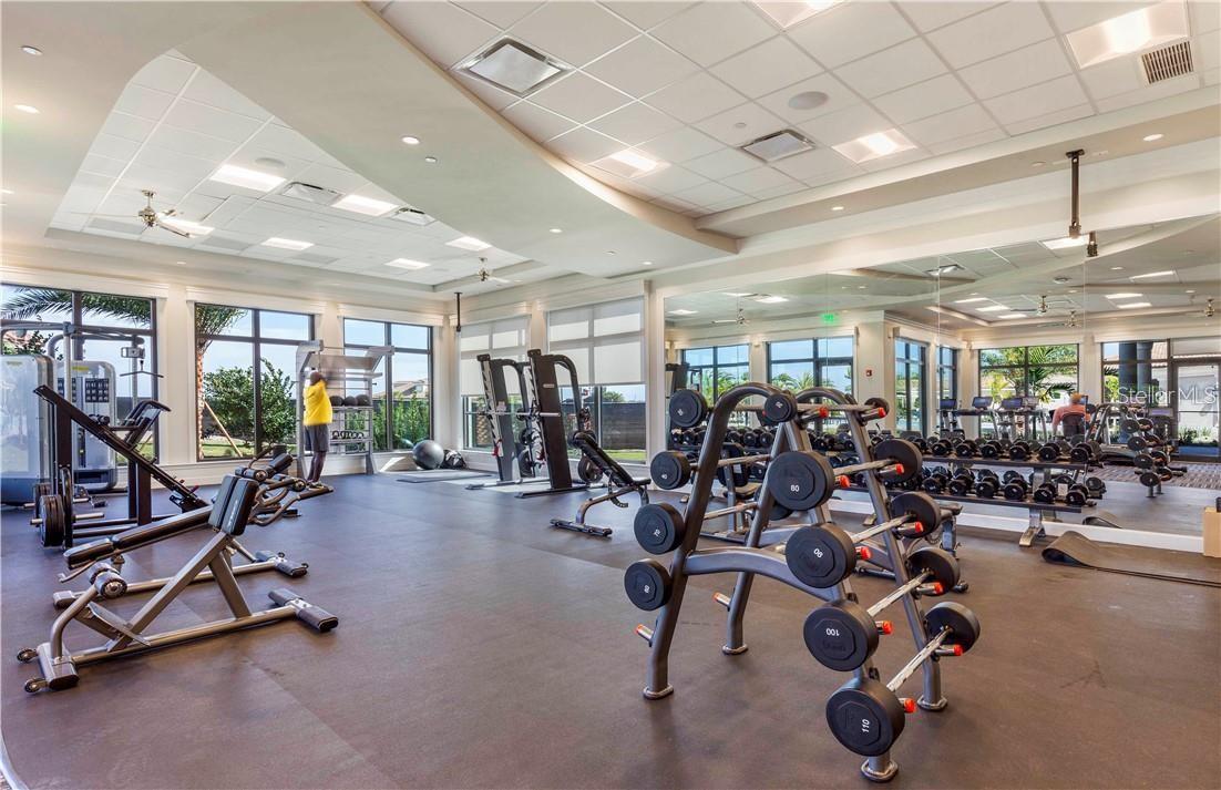 LAKEWOOD NATIONAL - Residential Lease