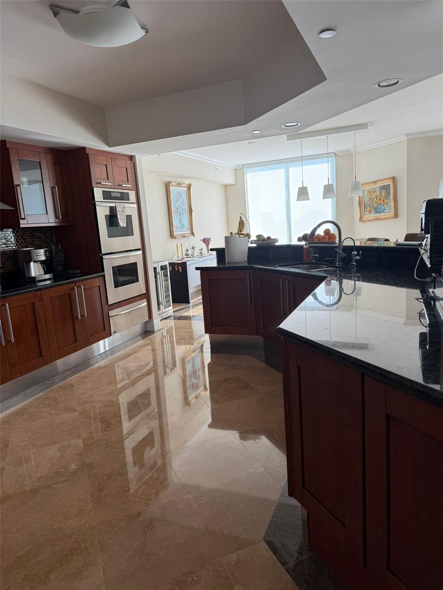 THE PENINSULA II CONDO - Residential Lease