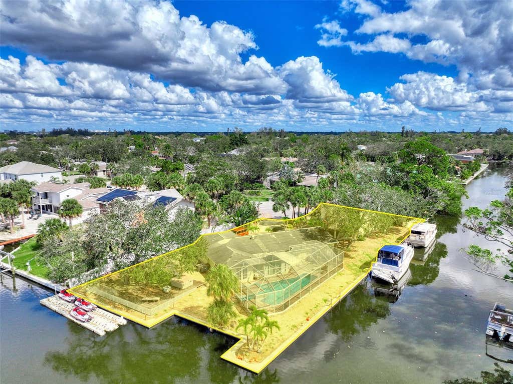 Photo of 5174 Sandy Cove Avenue, Sarasota, FL 34242 (MLS # A4681300)