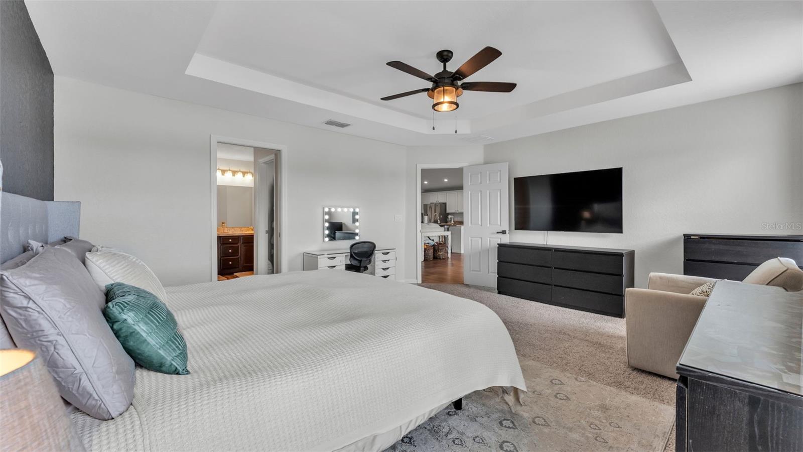 TOWNE PARK ESTATES PHASE 2B - Residential